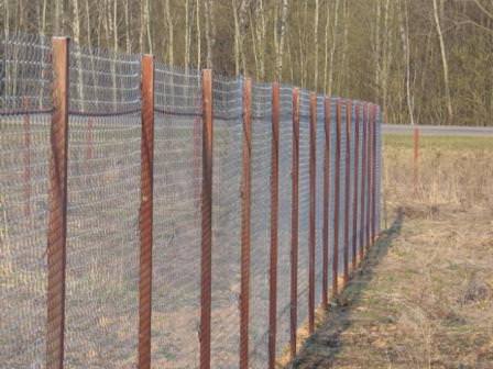как построить забор из сетки
